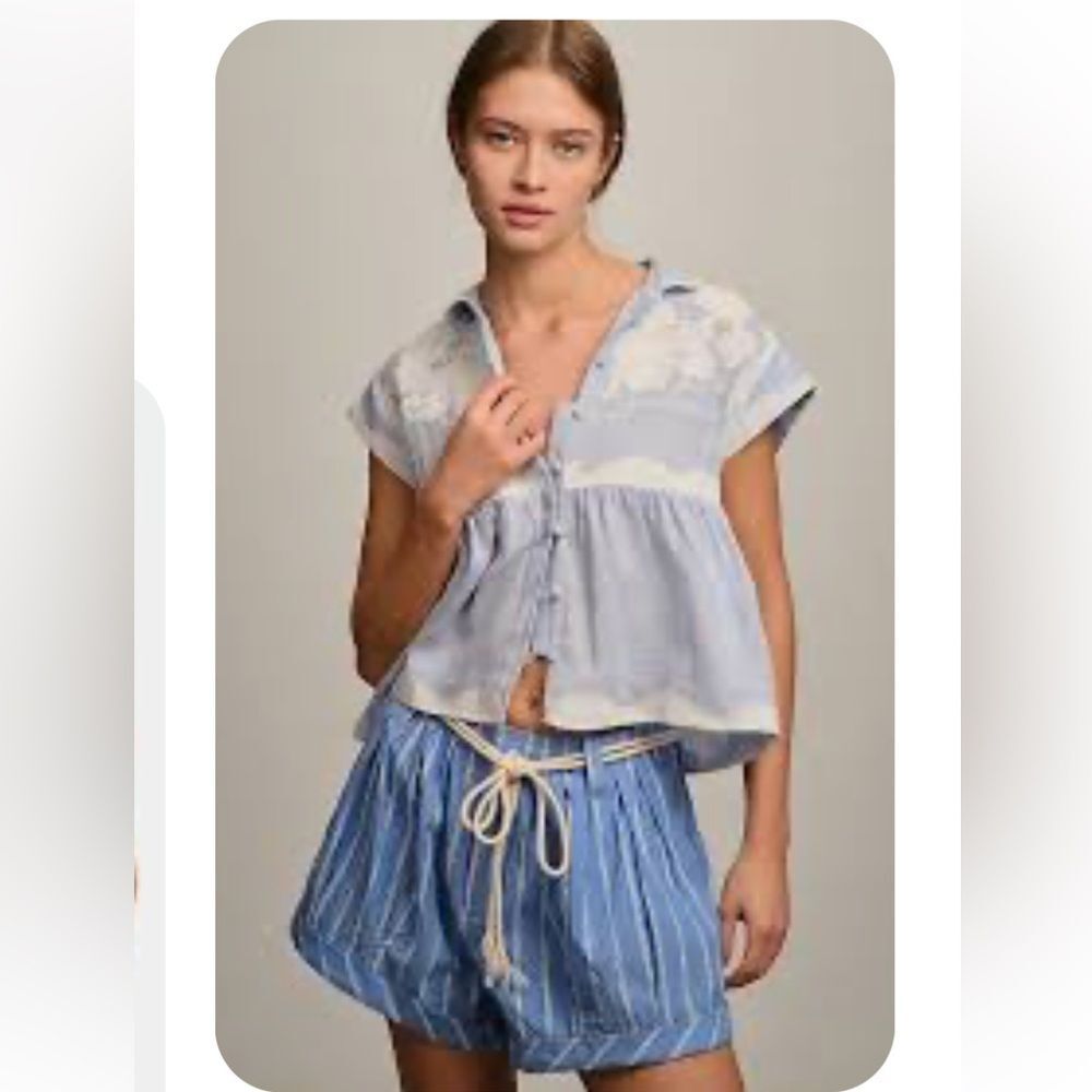 ANTHROPOLOGIE
Linen Appliqué Buttondown Babydoll